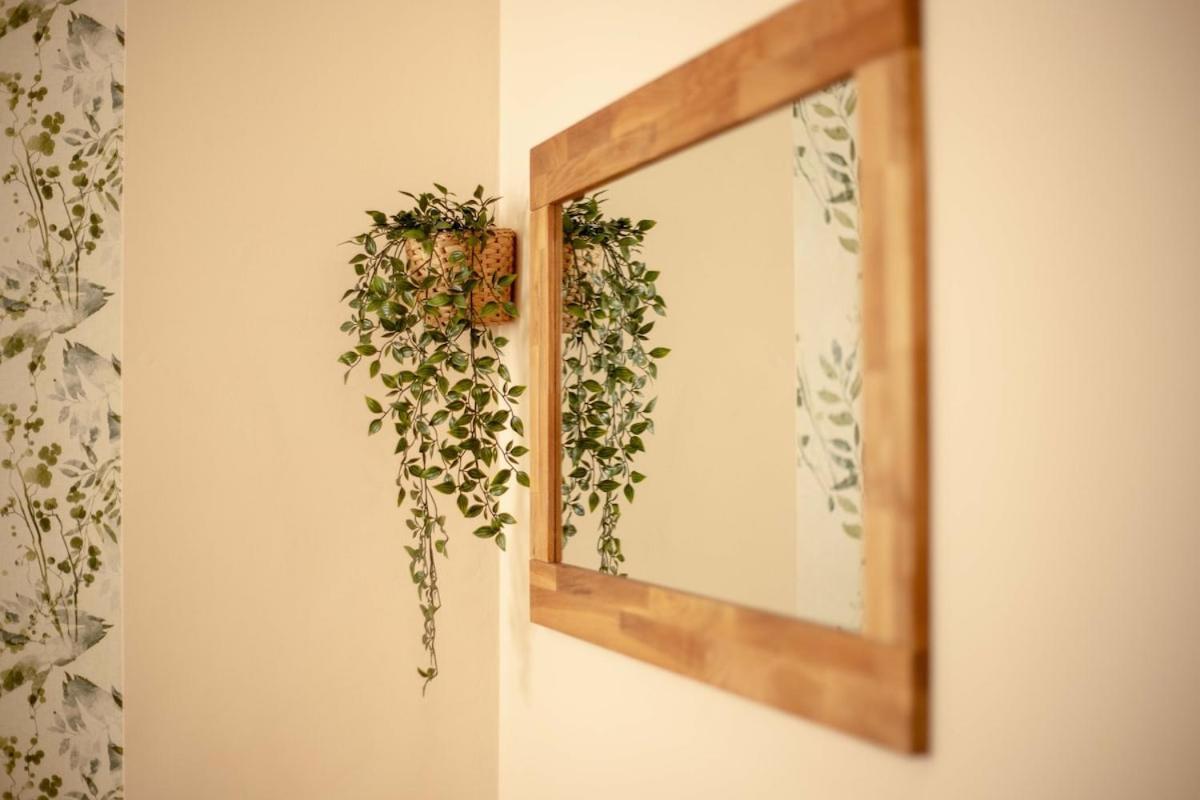 -Malagasunapts- Stylish City Centre Pool&Parking מראה חיצוני תמונה